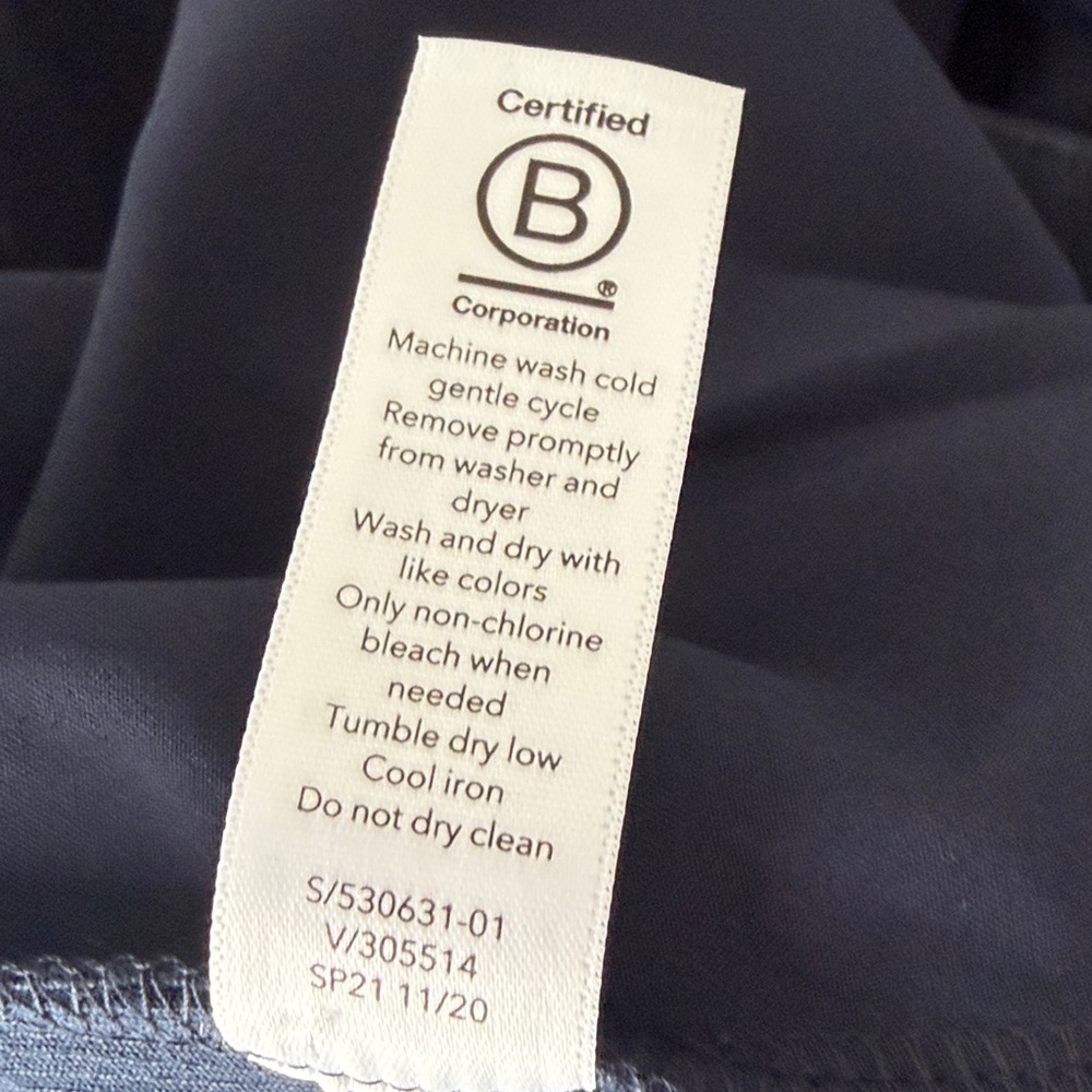 Athleta Brooklyn Jogger - Picture 7 of 7